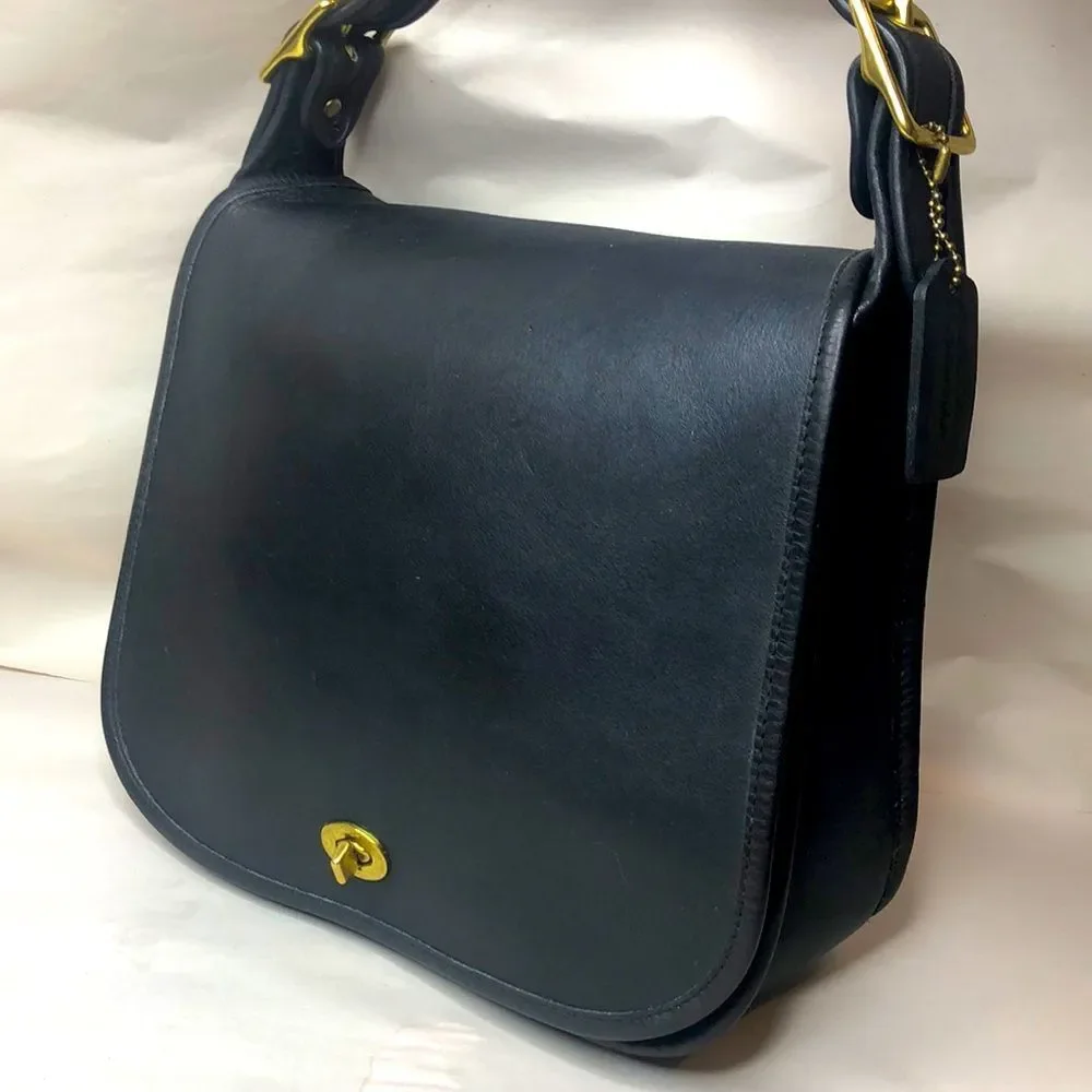 Vintage COACH Black Stewardess Glove Tanned Turn Lock Bag Costa Rica COA 9525